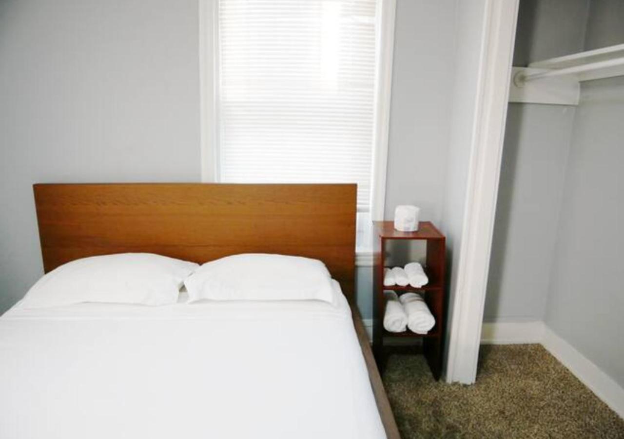 Clover 2900 - And With Private Bathroom Near Washington Ave South Philly * Filadelfia