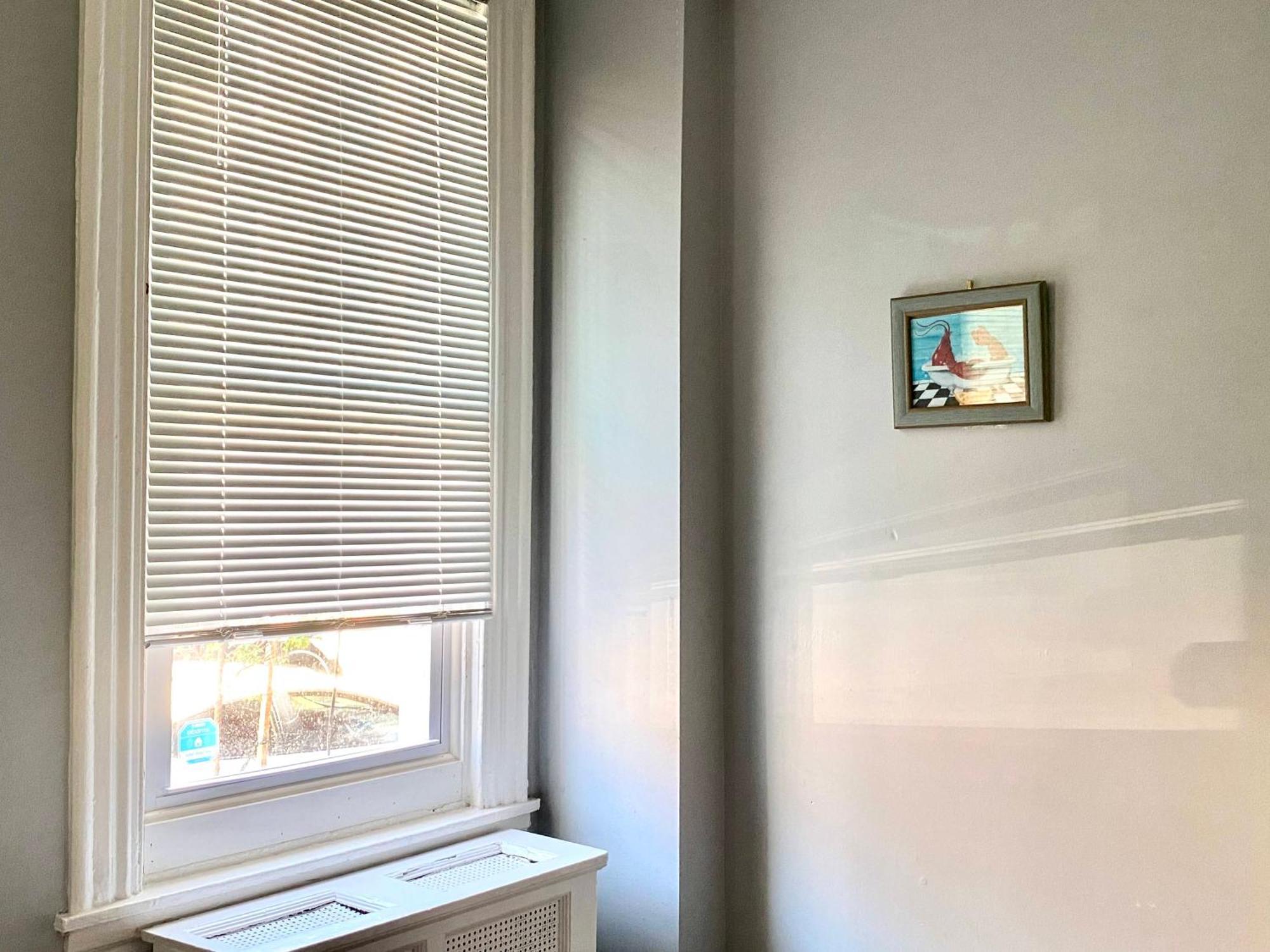 Clover 2900 - And With Private Bathroom Near Washington Ave South Philly * Filadelfia
