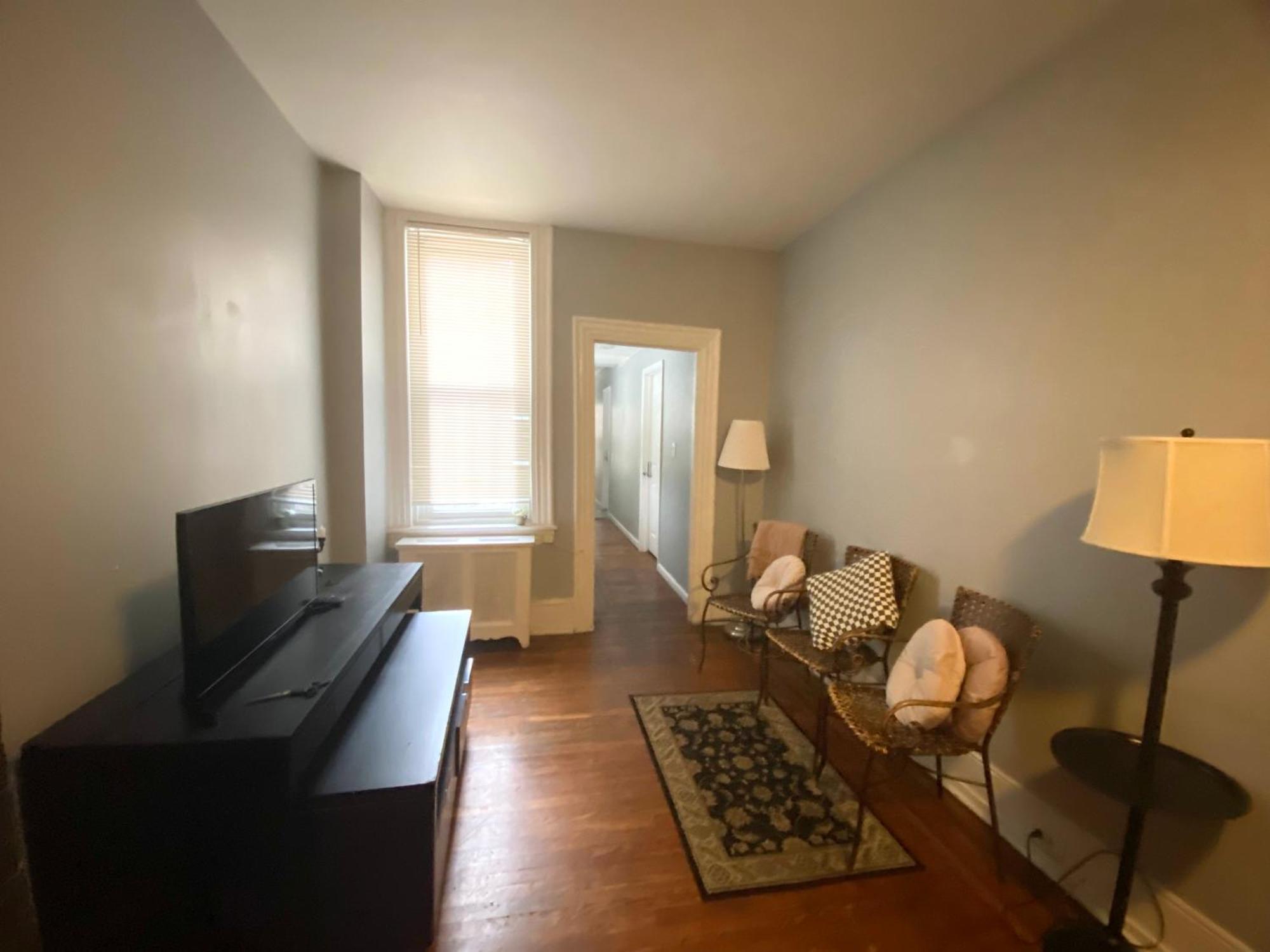 Clover 2900 - And With Private Bathroom Near Washington Ave South Philly Filadelfia