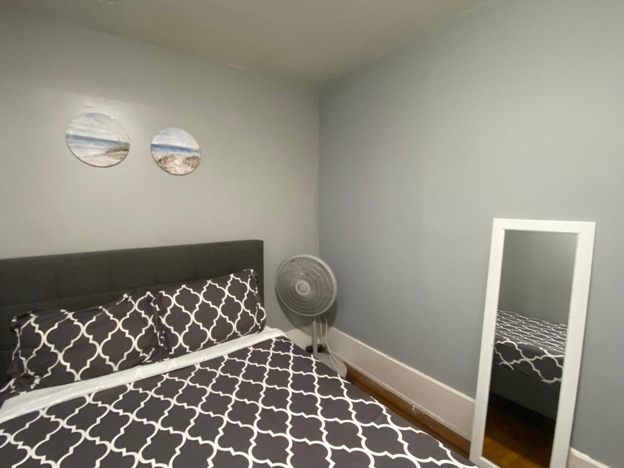 Clover 2900 - And With Private Bathroom Near Washington Ave South Philly Apartamento